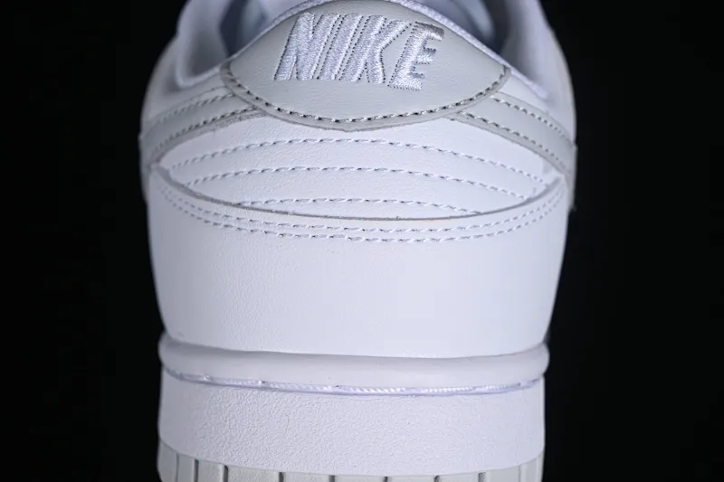 All Categories Nk SB Dunk Series Nk SB Dunk Low Low-top sneakers Nk SB Dunk Low All-white color Low-top casual sports skateboard shoes DV0831-101